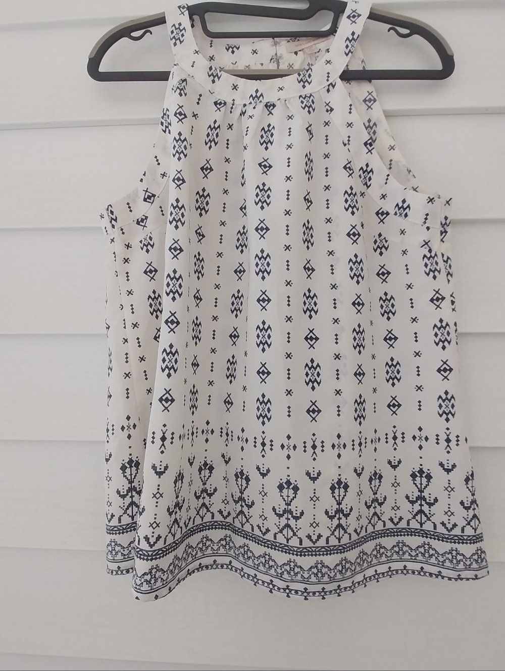 Skies are Blue Sleeveless Tank Top Navy/Ivory Ikat Aztec Print Size 8